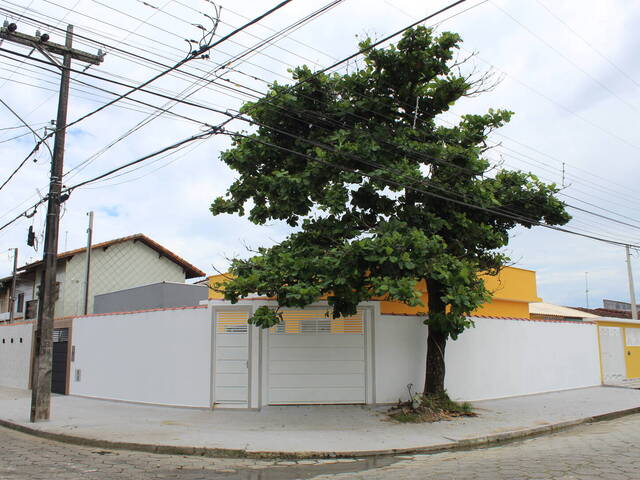 Casa para Venda em Mongaguá - 2