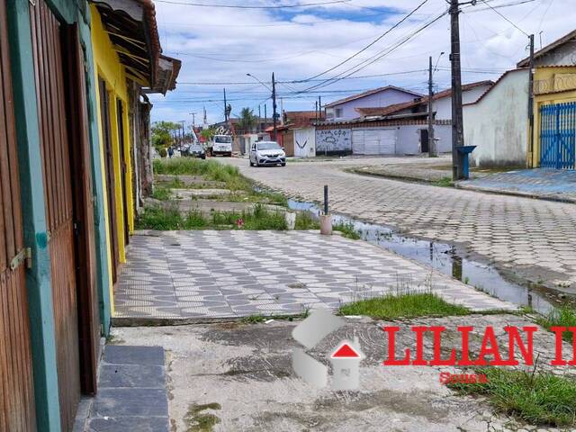 #1761 - Casa para Venda em Mongaguá - SP - 2