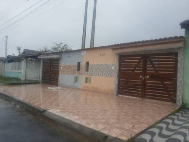 Casa para Venda em Mongaguá - 2