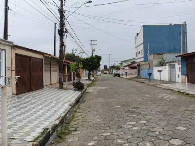 Casa para Venda em Mongaguá - 3