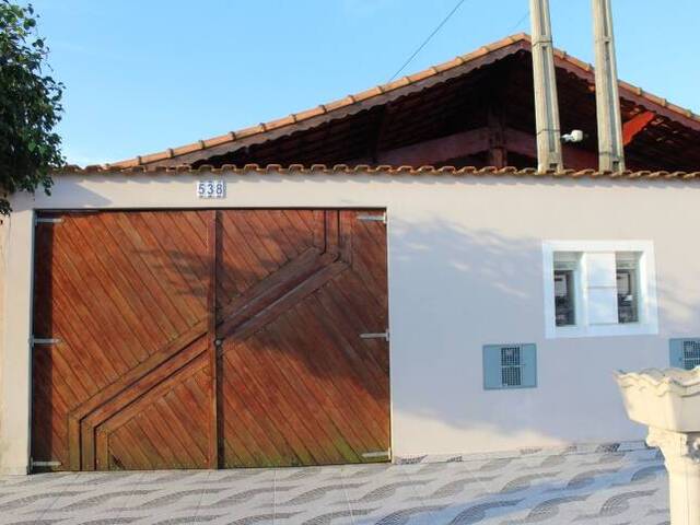 Casa para Venda em Mongaguá - 2